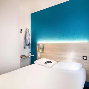 Hotelf1 Sur Orge Hotel